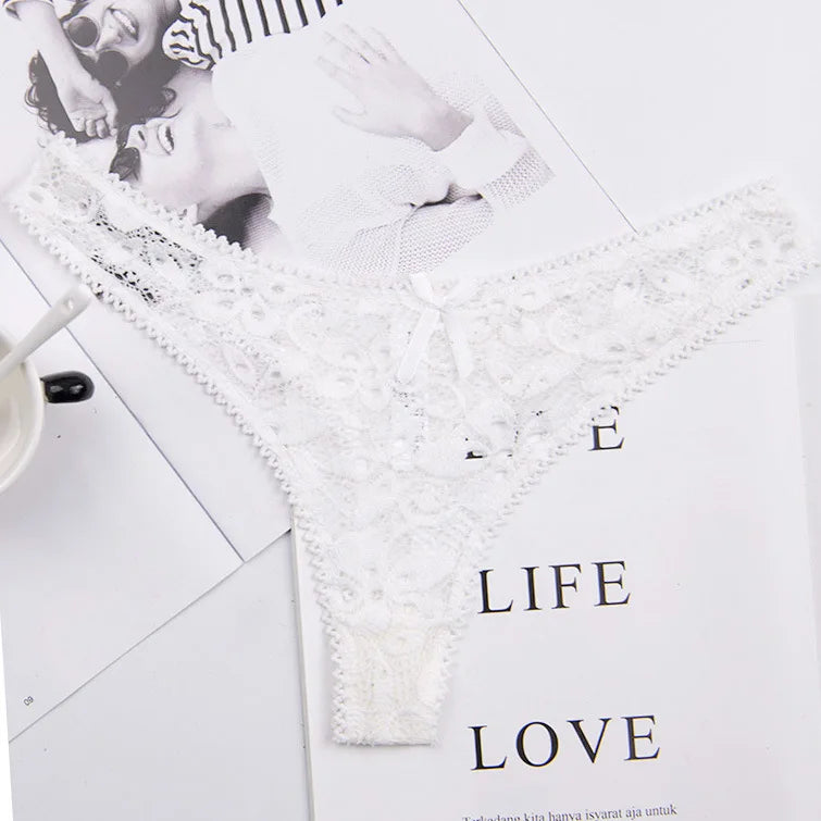 Sexy Panties Women Lace Silk Underwear Low Waist V-Waist Briefs Cotton Crotch Breathable Quick-Drying Sports Underwear
