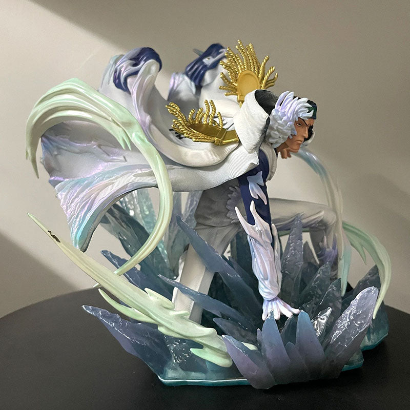 25.5cm One Piece Kuzan Admiral of the Navy Figure