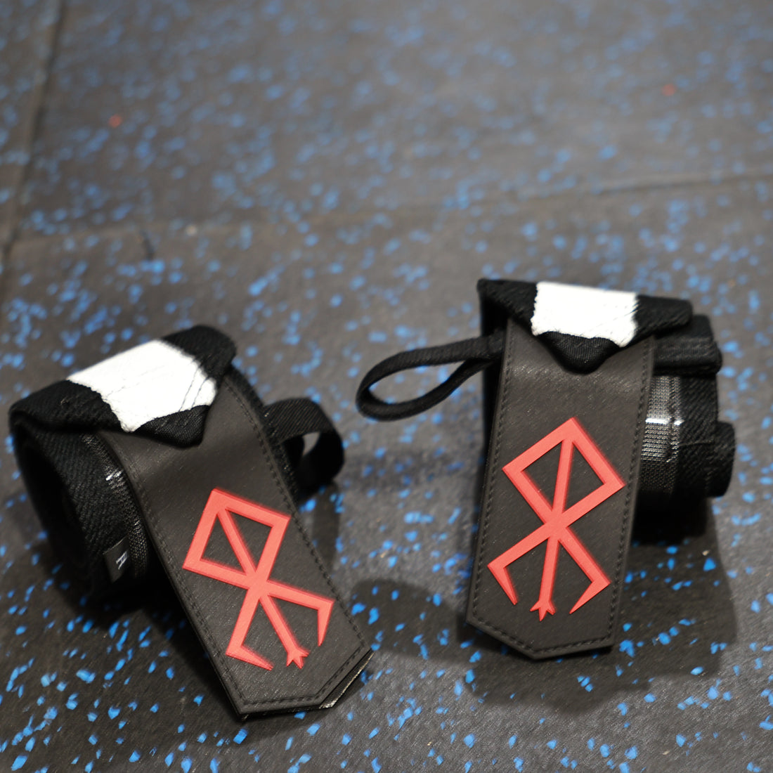 OEM Anime Berserk Weight Lifting Wrist Support Straps Anime Wrist Bands Weight Lifting Wrist Wraps with Thumb Loop