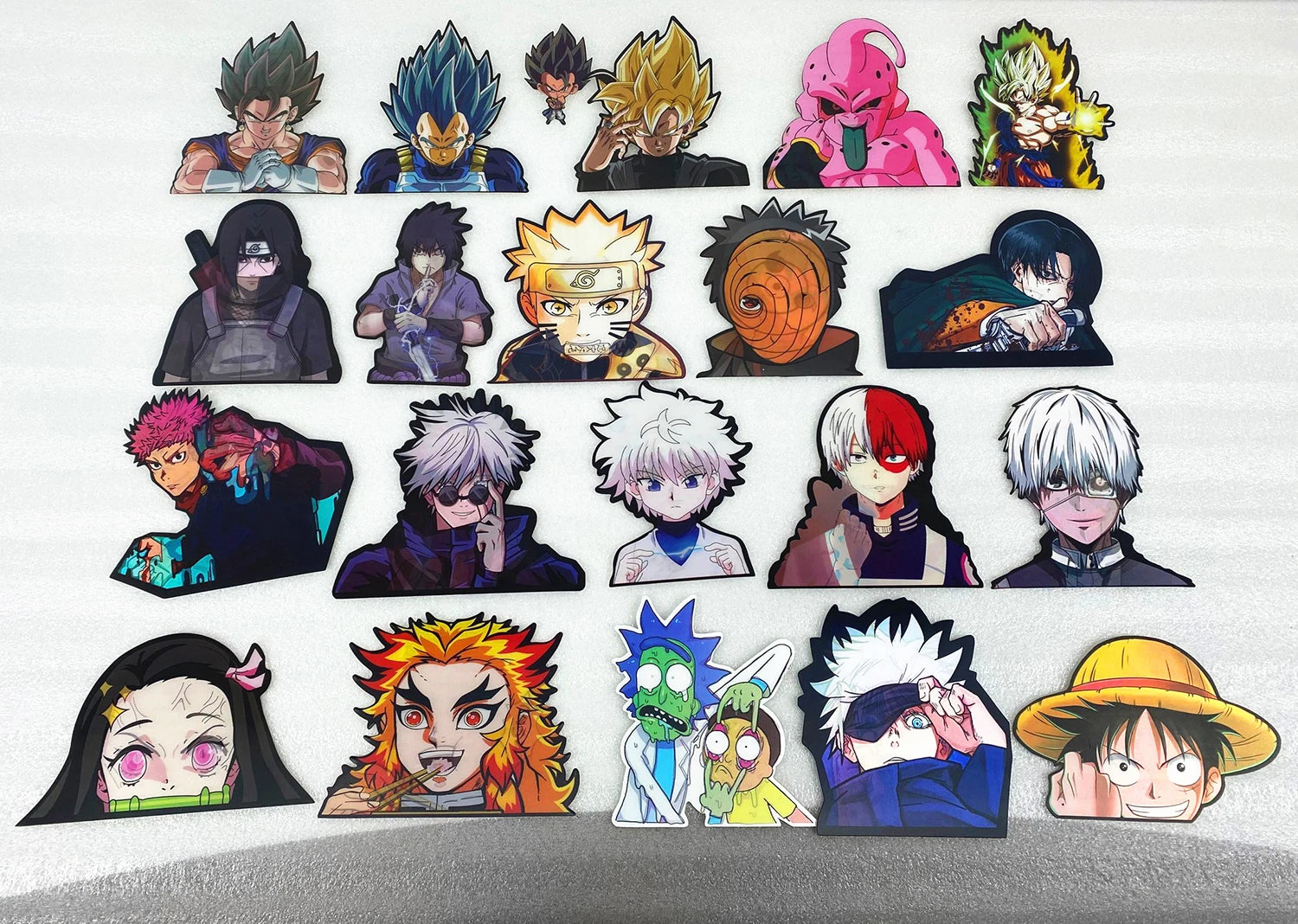 Anime Naruto Sticker 3D Gradient Uchiha Itachi  Motion Stickers Creative Car Sticker Notebook Luggage Waterproof Decal Toy