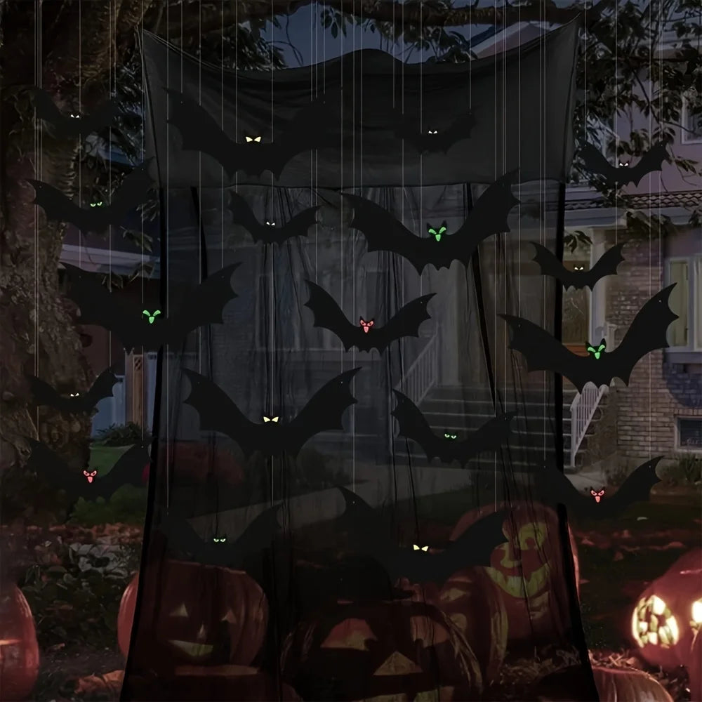 12pcs Hanging Bats Halloween Outdoor Decor Large Flying Plastic Bats 3 Sizes Hang on Trees Porches Yards Lawns Halloween Indoors
